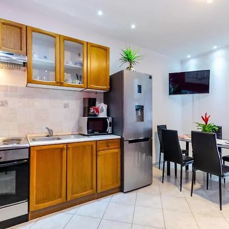 Mandekic Apartment