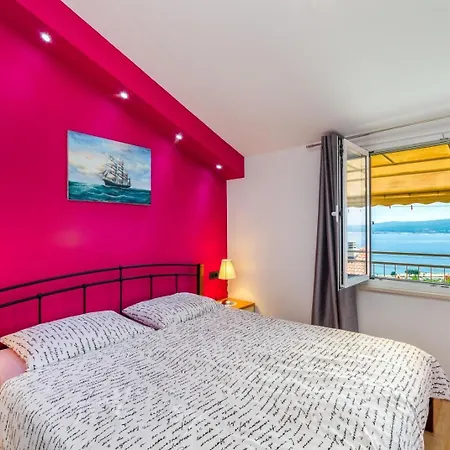 Mandekic Apartment *