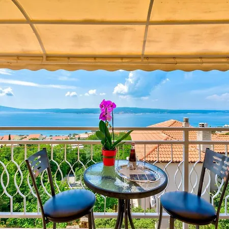 Mandekic Apartman *