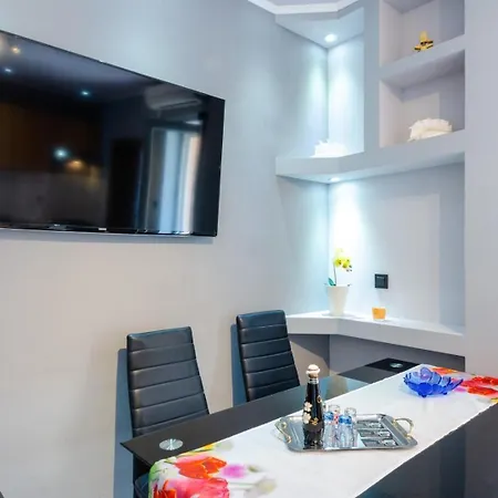 Apartman Mandekic *